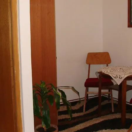 Crnkovic Nocleg ze śniadaniem 3*